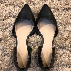 Aldo’s black flats size 6.5